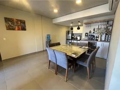 Apartamento de 3 quartos à venda em Sajonia 4