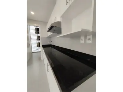 Apartamento novo para alugar em Fernando de la Mora 3