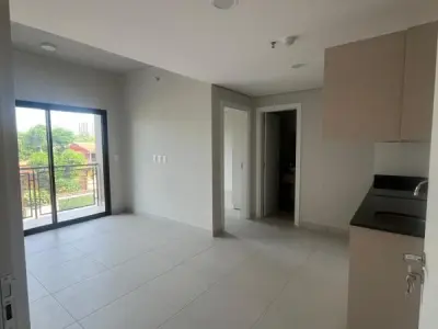 Departamento en alquiler de 1 dormitorio con cochera en Luque 2