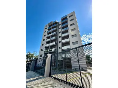 Departamento en alquiler de 1 dormitorio en Luque 2