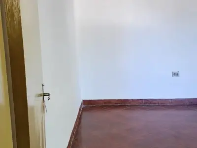 Apartamento de 2 Quartos para Aluguel no Bairro Hipódromo 3