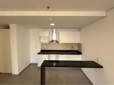 Apartamento para alugar no Ed. Paraná Playa Costanera, Encarnación 4