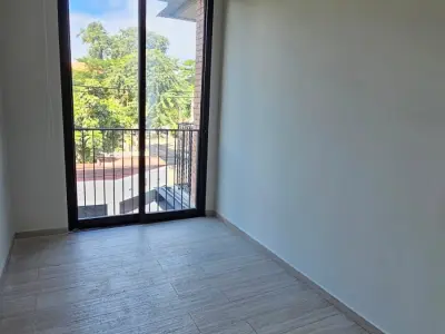 Departamento en alquiler en Recoleta, Asunción — 3 dormitorios 4