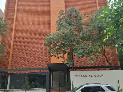 Apartamento para Alugar no Vistas del Golf, Lambaré 2