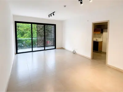 Apartment for sale with 2 bedrooms and 2 parking spaces in Las Lomas 4