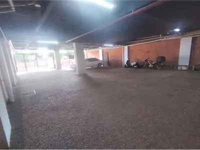 Apartamento à venda de 2 quartos em Fernando de la Mora 4