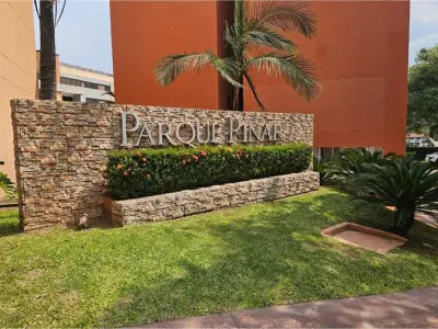 Apartamento à venda de 3 dormitórios no Condominio Parque Pinar 2