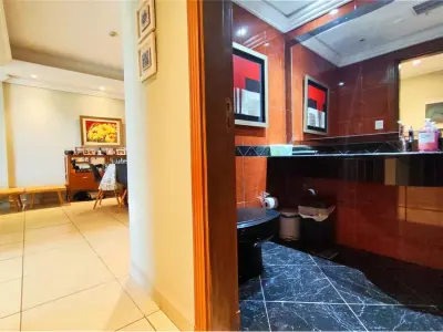 Apartment for sale with 3 bedrooms in Las Lomas 4