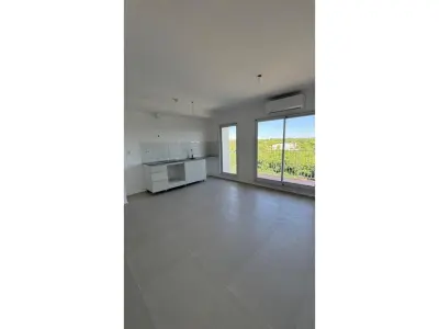 Apartamento à venda de 3 dormitórios em Luque 4
