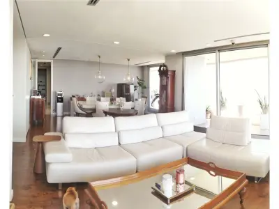 Apartment for sale with 342 m² at Palacio de los Patos 2