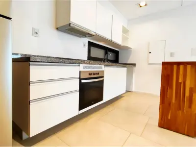 Apartment for sale in Bernardino Caballero: 1 bedroom with balcony 4