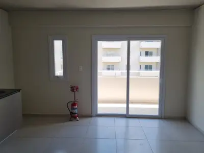 Apartamento à venda no Complejo República, Luque 4