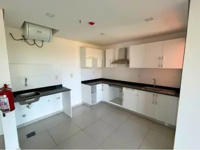 Apartment for sale in Edificio Loma Tarumá, Gral. Díaz 3