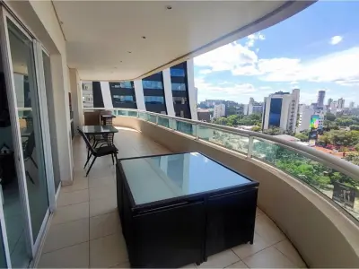 Apartment for sale in Edificio Martinica, Las Lomas 2