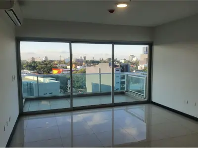 Apartamento à venda no Edifício Voyant, Carmelitas 4
