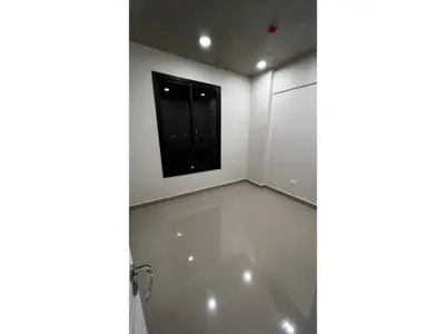 Departamento en venta en Edificio Zuba IV, Luque 5