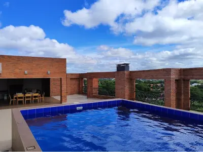 Apartamento à venda em Fernando de la Mora - 171 m² 2