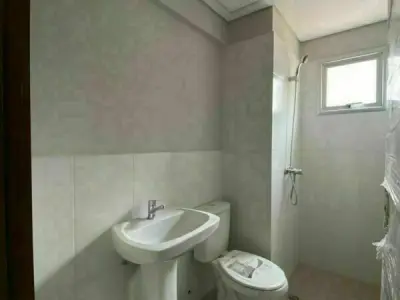 Apartamento à venda em Lambaré 4