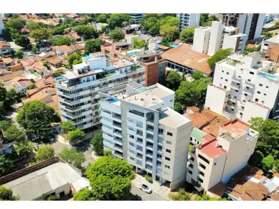 Departamento en venta en Las Mercedes, Asunción 4