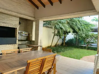 Departamento en venta en Luis Alberto de Herrera, Asunción 2