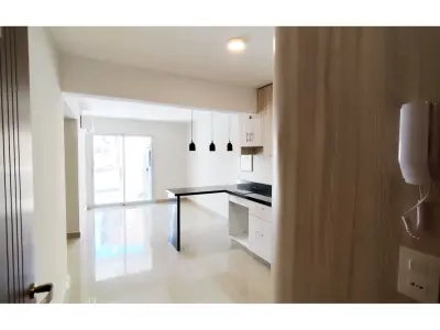 Apartment for sale in Luque, Central, 2 bedrooms 4