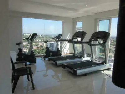 Departamento en venta en Ycua Sati, Asunción – Avda. Santa Teresa 2