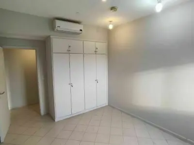 Departamento en venta frente al Colegio San José, San Roque, Asunción 3