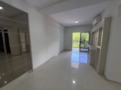 Departamento semi amoblado en venta en San José, Ciudad del Este 2