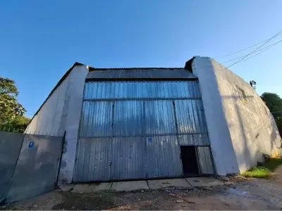 Depósito comercial en alquiler en Fernando de la Mora 2