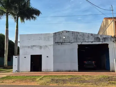 Depósito comercial en venta en Caazapá 2