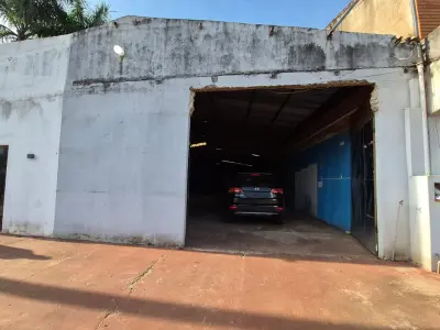 Depósito comercial en venta en Caazapá 4