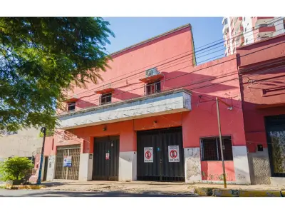Depósito comercial en venta sobre Mcal. López, Asunción 3