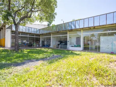 Depósito con oficina en venta en Fernando de la Mora 4
