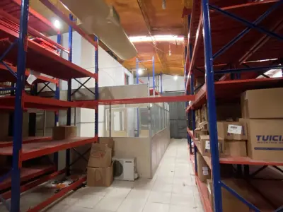 Warehouse for rent of 650 m² in San Vicente 4