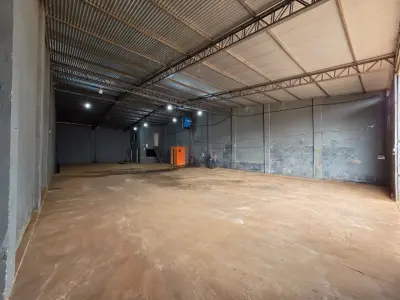 Depósito de 393 m² para alugar em Ciudad del Este 2