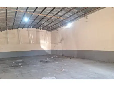 Warehouse for rent in downtown Encarnación 3