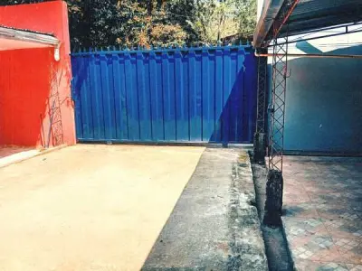 Depósito en venta en Km 7, Ciudad del Este — 360 m² 2