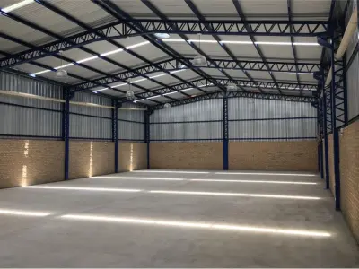 Depósito industrial en venta en San Lorenzo 3