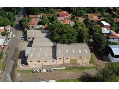 Depósitos comerciales en venta sobre Avelino Martínez 4