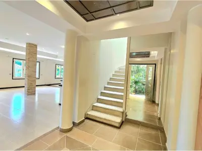 Doble residencia de lujo en venta en Las Colinas del Yacht 4