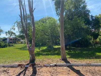 Dois terrenos à venda em condomínio fechado Pilar del Este, Ypané 4