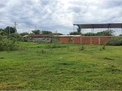 Dois terrenos à venda em Mariano Roque Alonso, Ka'aguy Kupe 4