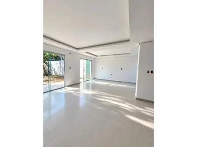 Dúplex 3 dormitorios en suite en venta en Laurelty 4