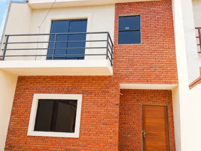 Duplex 3 dormitórios à venda em Mariano Roque Alonso 2