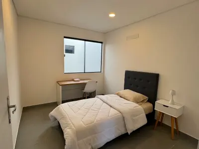 Duplex novo com 3 quartos à venda em Luque 3