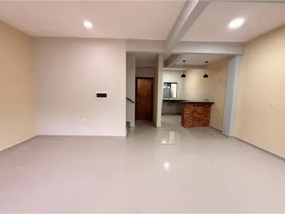 Brand new duplex for sale in Laurelty, Luque 3