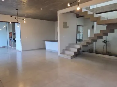 Dúplex a estrenar en venta en Luque, 3 dormitorios 3