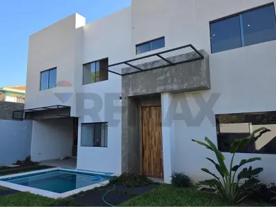 Duplex novo à venda em Luque, Central 2