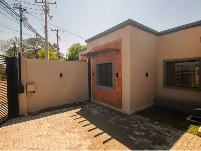 Dúplex a estrenar en venta en Villa Elisa con domótica 3