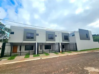 Duplex de 3 dormitórios à venda em Alto Pinar, Luque 3
